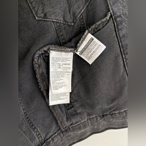 Levi’s trucker denim jacket - Picture 5 of 5